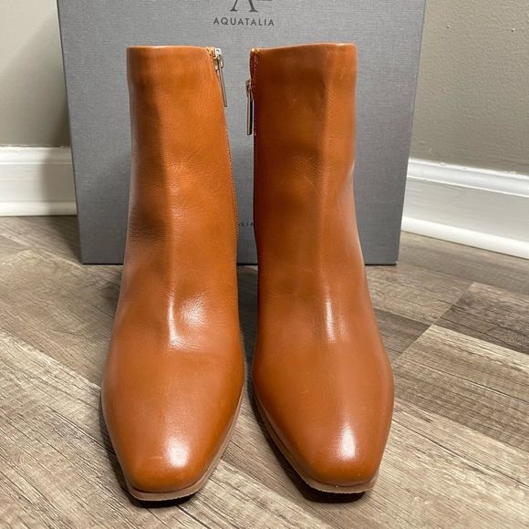 AQUATALIA
Aquatalia Women's Florita Leather Ankle Boots - Cognac - Picture 3 of 7